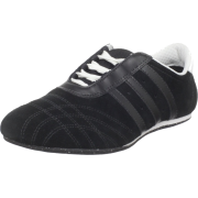 adidas Women's Prajna W Cross Training Shoe Black/Black/White - Кроссовки - $52.14  ~ 44.78€
