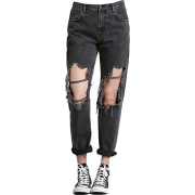 black ripped jeans - モデル - 