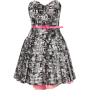 haljina - sukienki - 980,00kn  ~ 132.50€