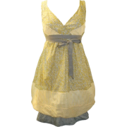 haljina - sukienki - 1.050,00kn  ~ 141.96€