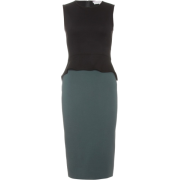 Dress - Vestidos - 300.00€ 