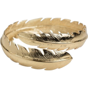 Gold Feather Ring - リング - $52.00  ~ ¥5,853