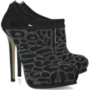 crna cipela - Shoes - 1,00kn  ~ $0.16
