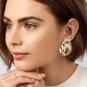 stud earrings look - Mis fotografías - 