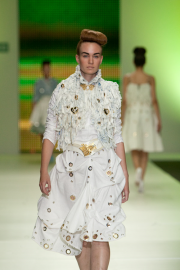 Ines Zrnc Gregorina slika - Catwalk - 