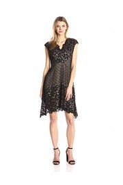 Maggy London Women's Grid Flower Border Lace Fit and Flare - Myファッションスナップ - $77.62  ~ ¥8,736