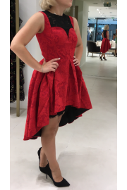 Pretty Girl in Red Dress - Mis fotografías - 