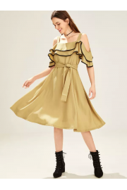 SHEIN Contrast Ruffle Dress - Moj look - $23.00  ~ 146,11kn