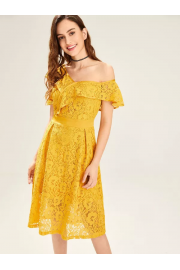 SHEIN Floral Lace Dress - Moj look - $23.00  ~ 146,11kn